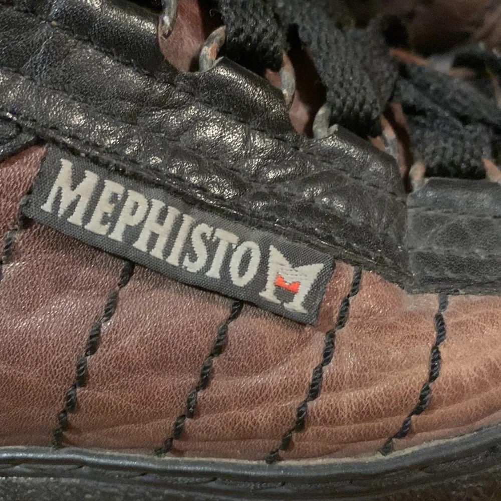 Mephisto France size 7 US men waterproof leather lace up hiking comfort boots